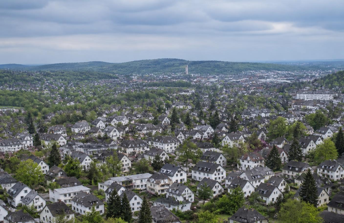 Blick über die Wohngebiete von Bergisch Gladbach